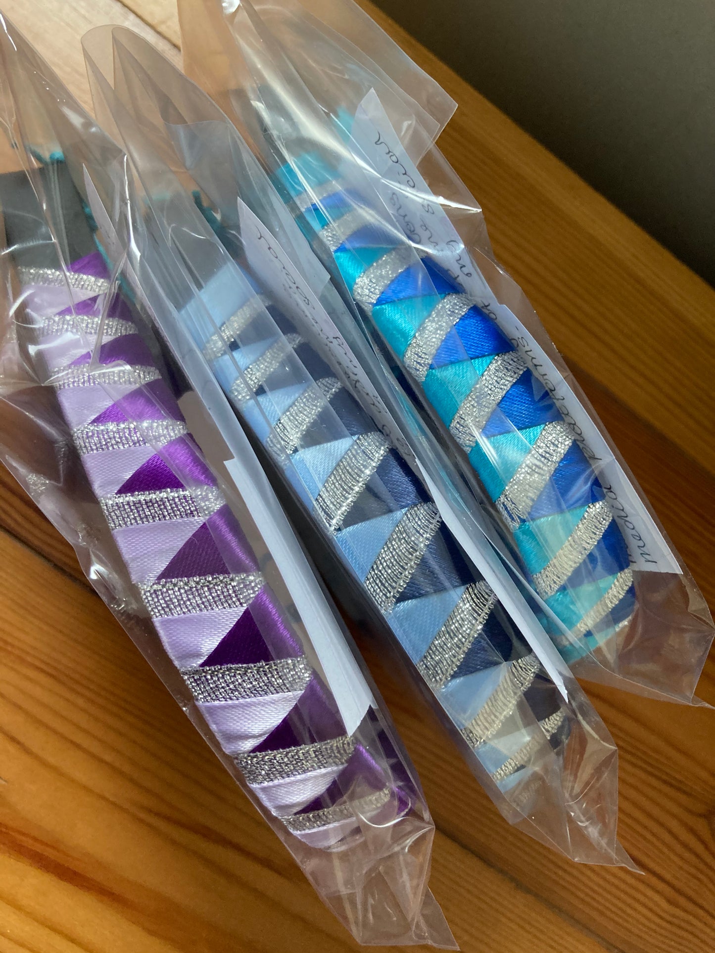 3 three-coloured bespoke browbands